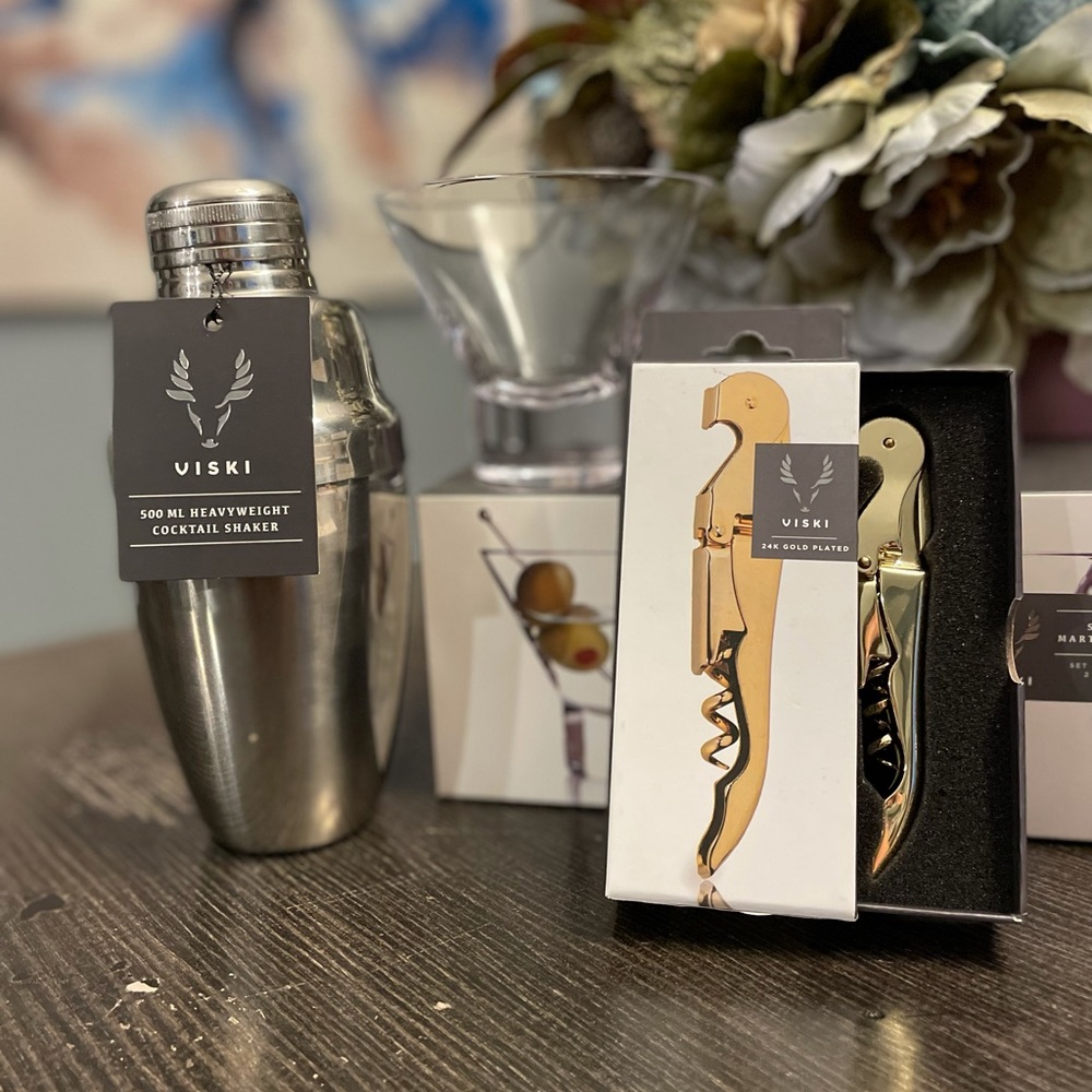 Viski martini shaker, glasses & corkscrew NWT
